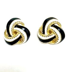 Vintage Black Enamel Gold Tone Knot Shaped Screw Back EARRINGS